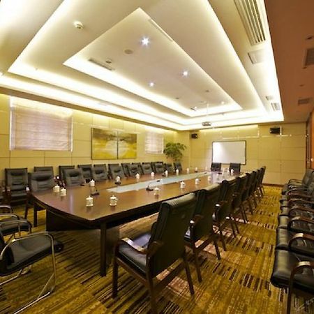 Summer Cambridge Hotel Guiyang (Guizhou) Exterior foto